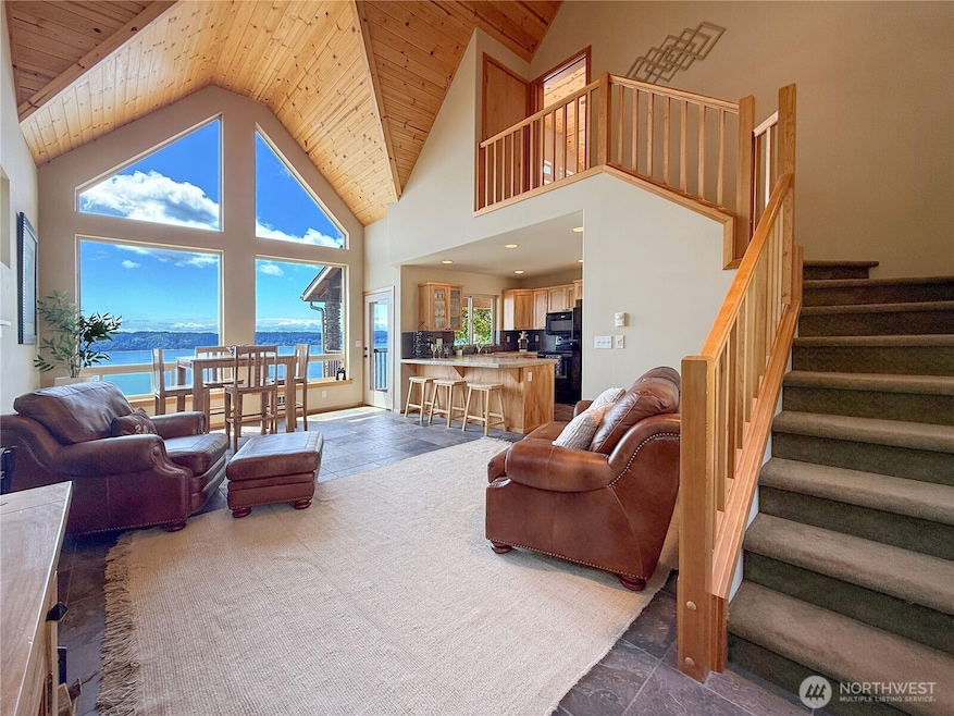 49-M Whidbey Island Dr, Everett, WA 98206 - photo 1