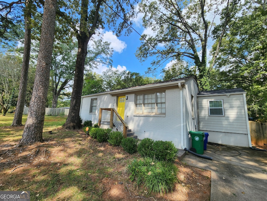 For Rent $1,700/month