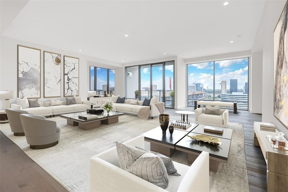 Welcome to this Fabulos Penthouse 
! Wood floors