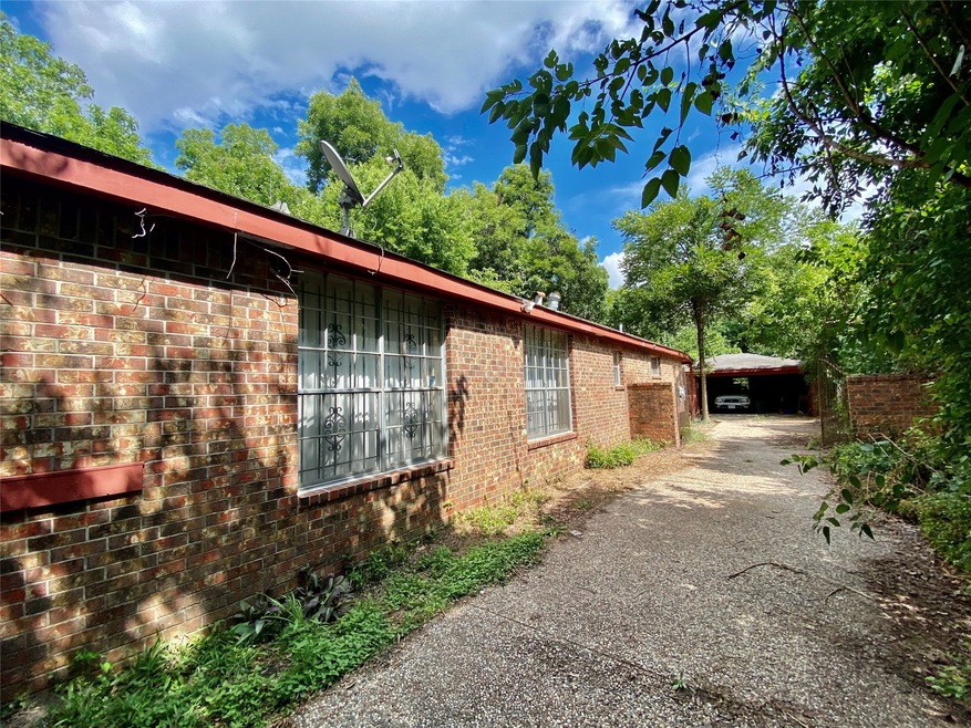 6220 Beall St, Houston, TX 77091 - photo 1