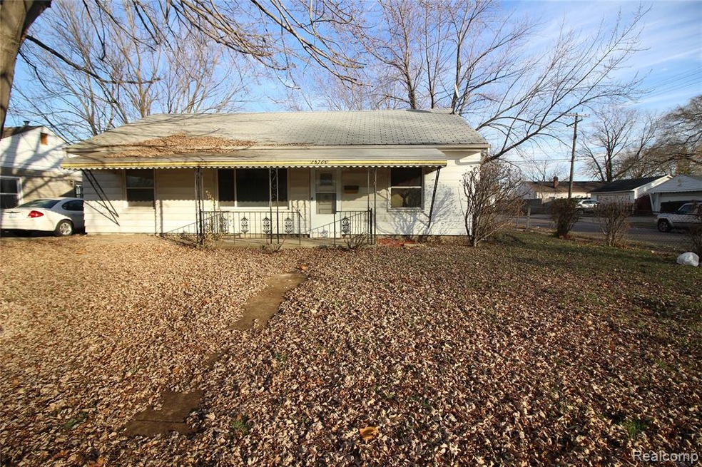 26700 Grandmont St, Roseville, MI 48066 - photo 1