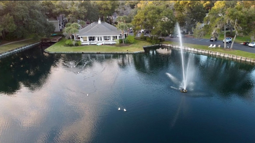 850 Mallery St unit F-7, Saint Simons Island, GA 31522 - photo 1