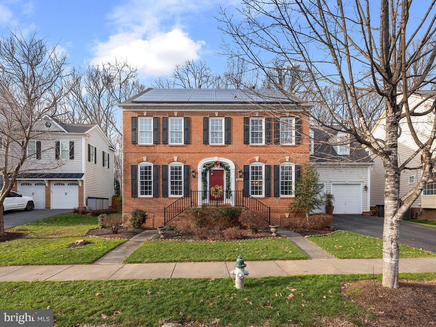825 Still Creek Ln, Gaithersburg, MD 20878 - photo 1