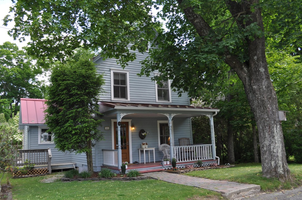 105 8th St, Milford, PA 18337 - photo 1