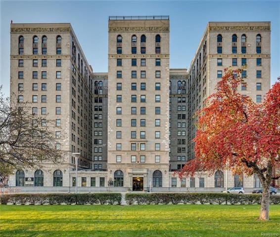 15 E Kirby St unit 723, Detroit, MI 48202 - photo 1