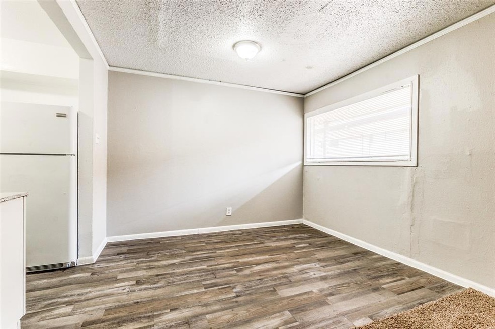 5917 Gaston Ave unit 202-17, Dallas, TX 75214 - photo 1