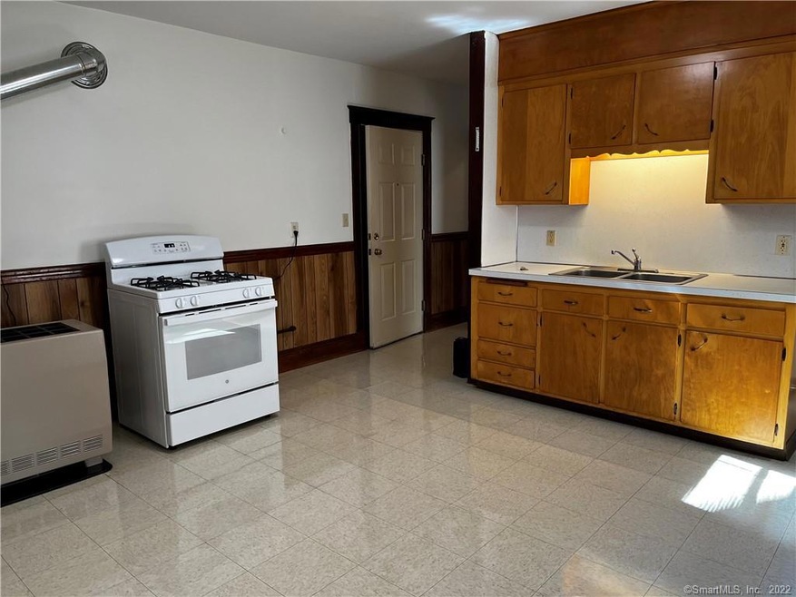 127 Farmington Ave unit 1S, New Britain, CT 06053 - photo 1