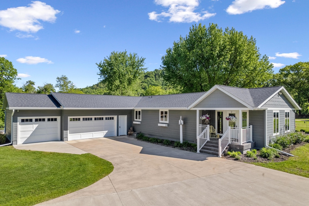 W770 Meadow Ln, Fountain City, WI 54629 - photo 1