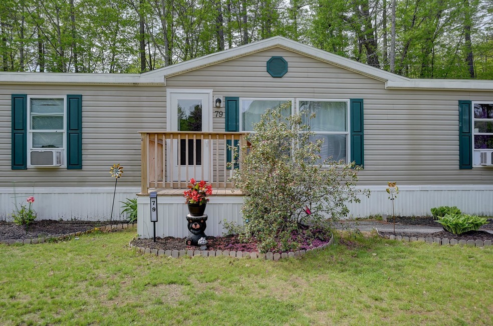 79 Tent Ave, Conway, NH 03818 - photo 1