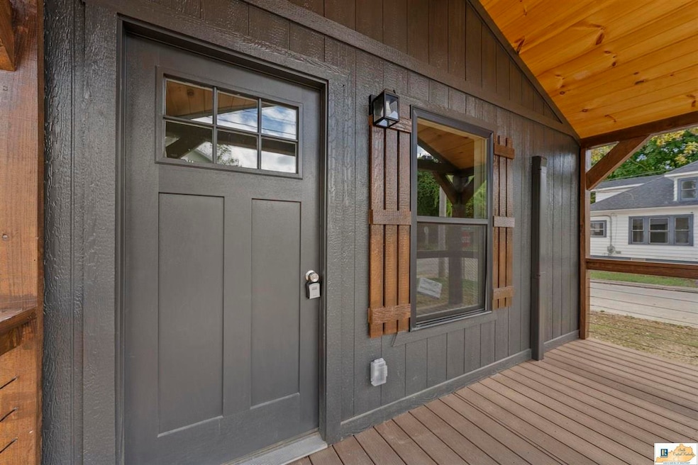 110 S Morgan St, Glasgow, KY 42141 - photo 1