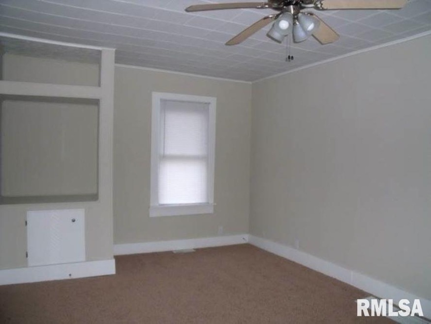 1415 E High St, Davenport, IA 52803 - photo 1