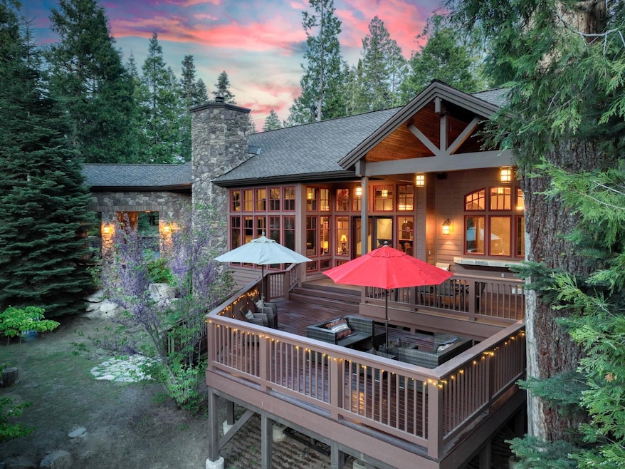For Sale $1,599,900 • Co-Listing Agent