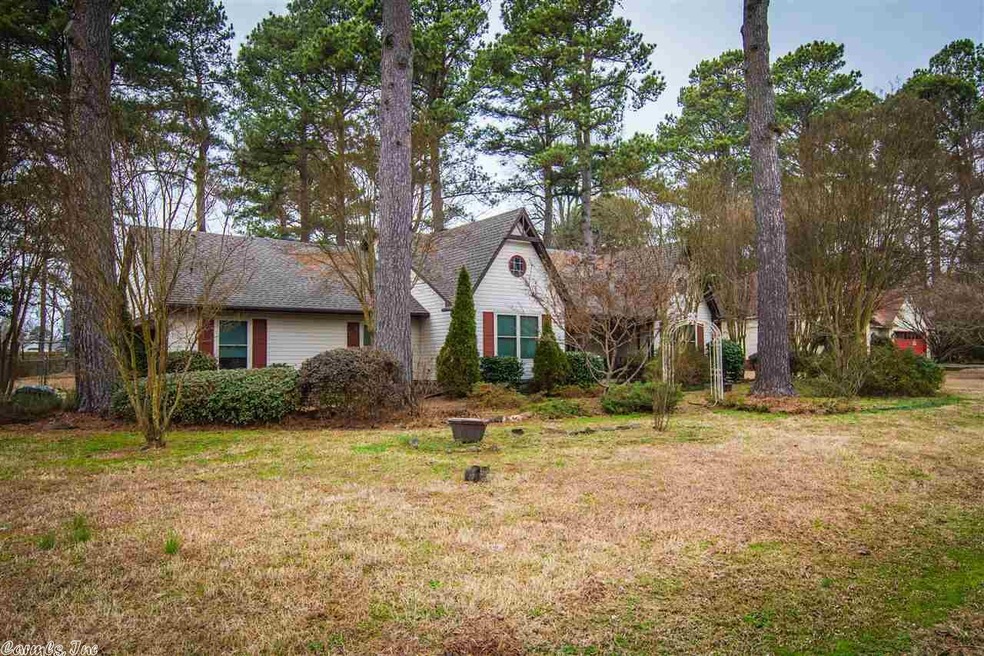 403 Galina St, Beebe, AR 72012 - photo 1