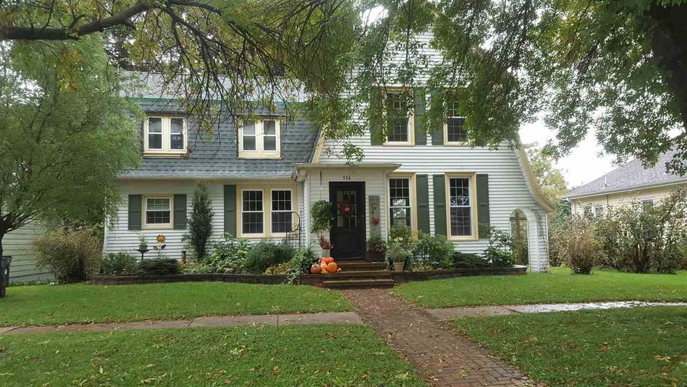 114 Jones St, West Union, IA 52175 - photo 1