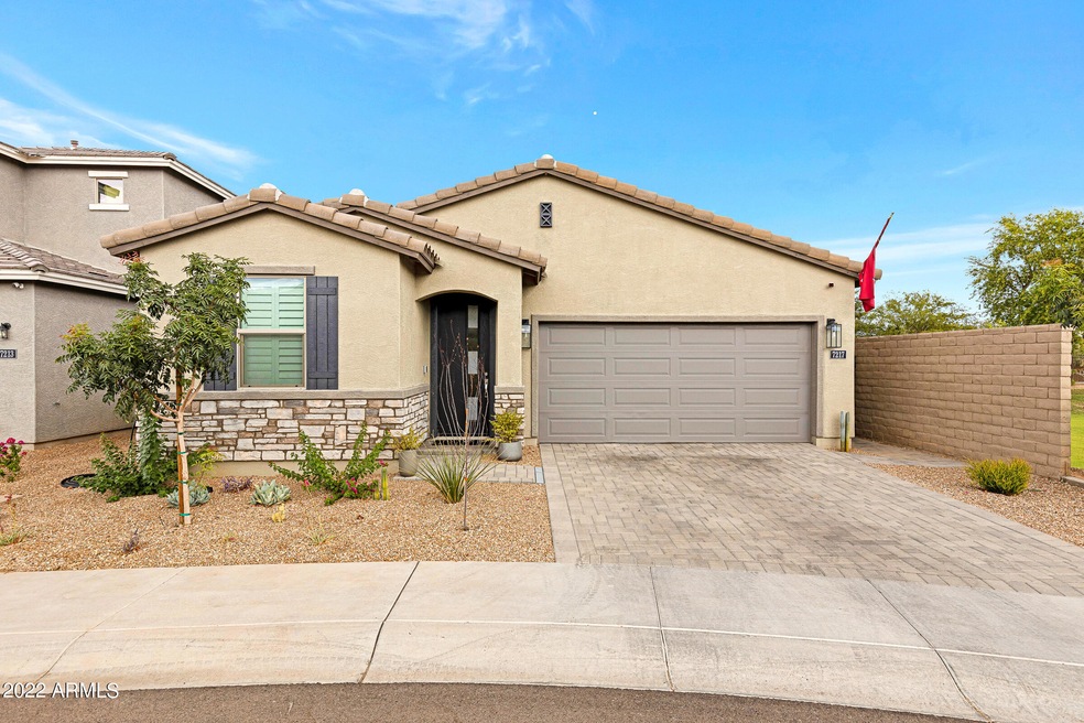 7217 S 32nd Dr-2