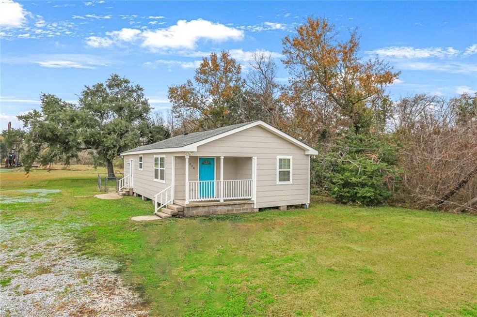 9820 Highway 23, Belle Chasse, LA 70037 - photo 1