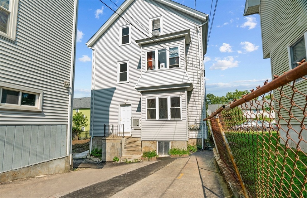 558 Third St, Fall River, MA 02721 - photo 1