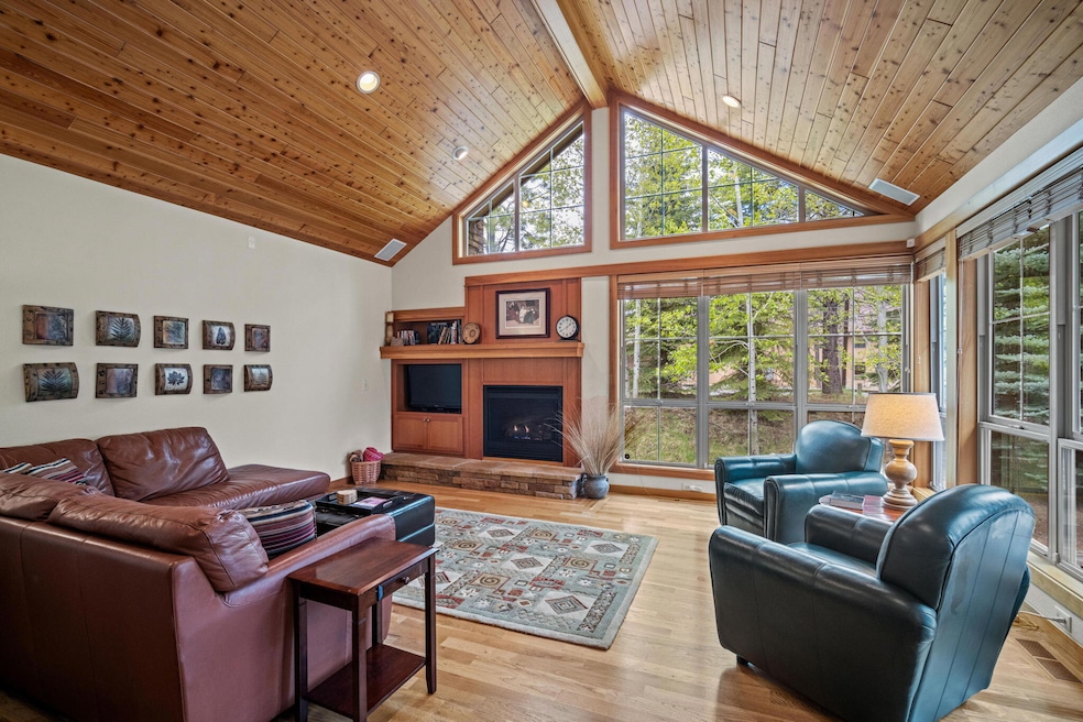 18-web-or-mls-24 Fremont Crossing-18