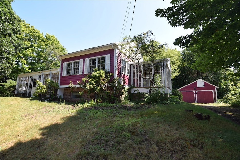 34 Langworthy Rd, Westerly, RI 02891 - photo 1