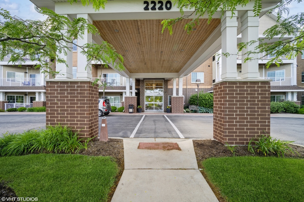 The Lodge of Northbrook unit 323, Northbrook, IL 60062 - photo 1