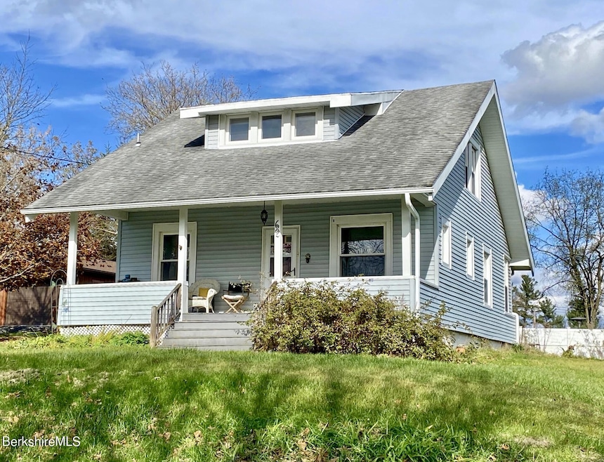 62 Franklin St, Pittsfield, MA 01201 - photo 1
