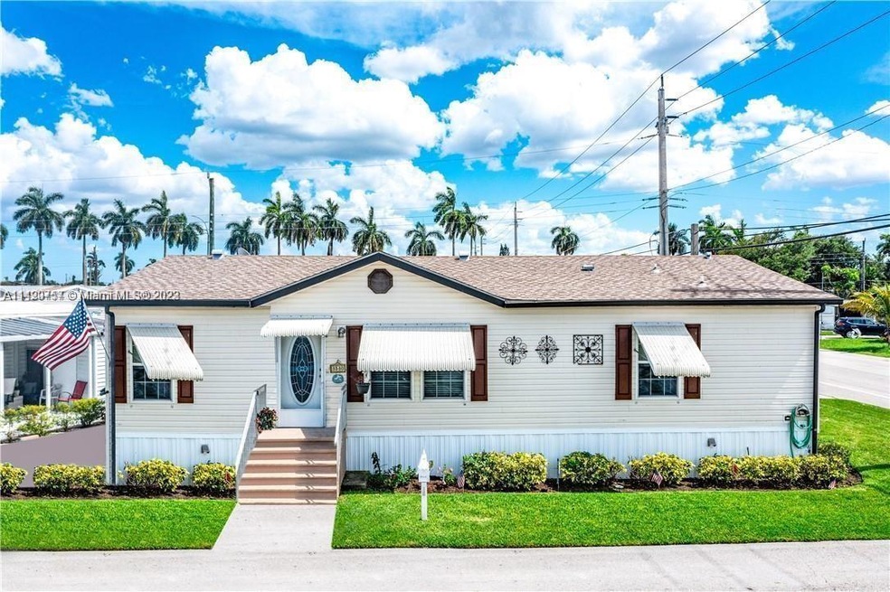 Front Exterior of Davie Home