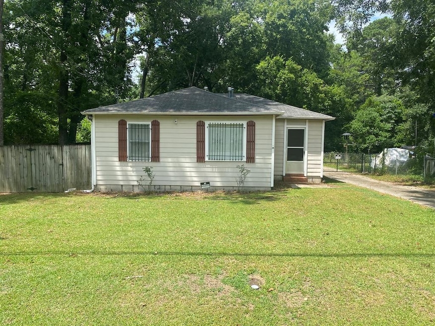 2221 Avalon Rd, Columbus, GA 31907 - photo 1