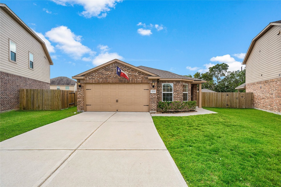 22727 Threefold Ridge Dr, Hockley, TX 77447 - photo 1