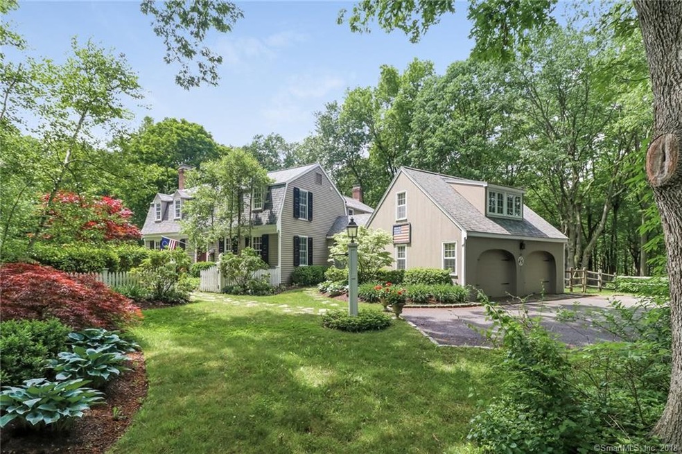 17 Comstock Ct, Ridgefield, CT 06877 - photo 1