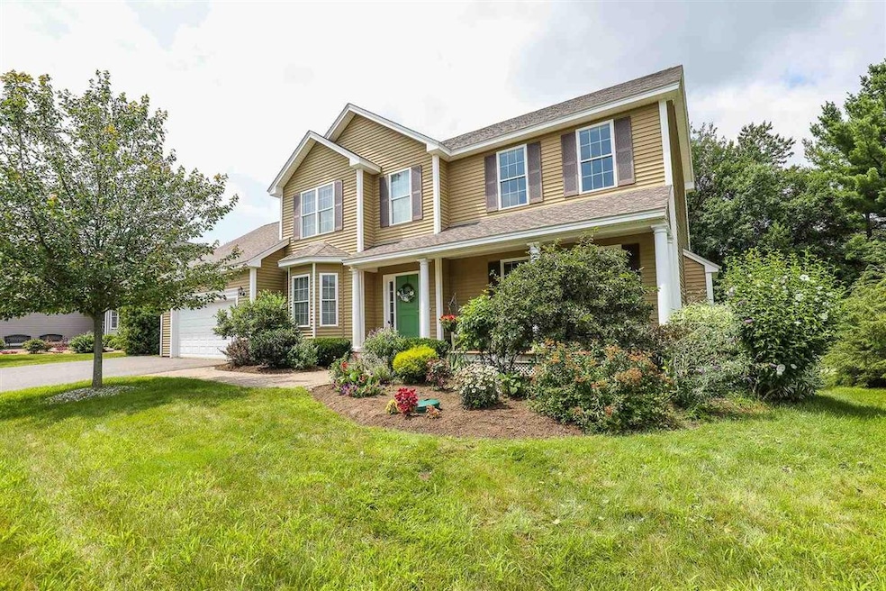 69 Diamondback Ave, Nashua, NH 03062 - photo 1