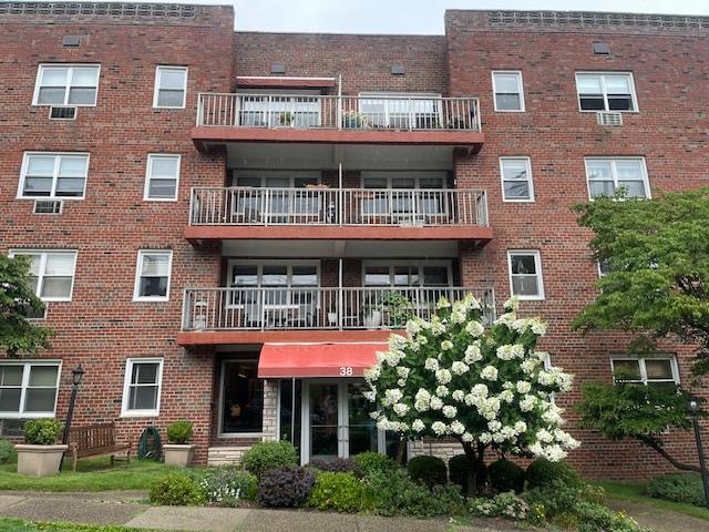 38 4th Ave unit 1B, Nyack, NY 10960 - photo 1