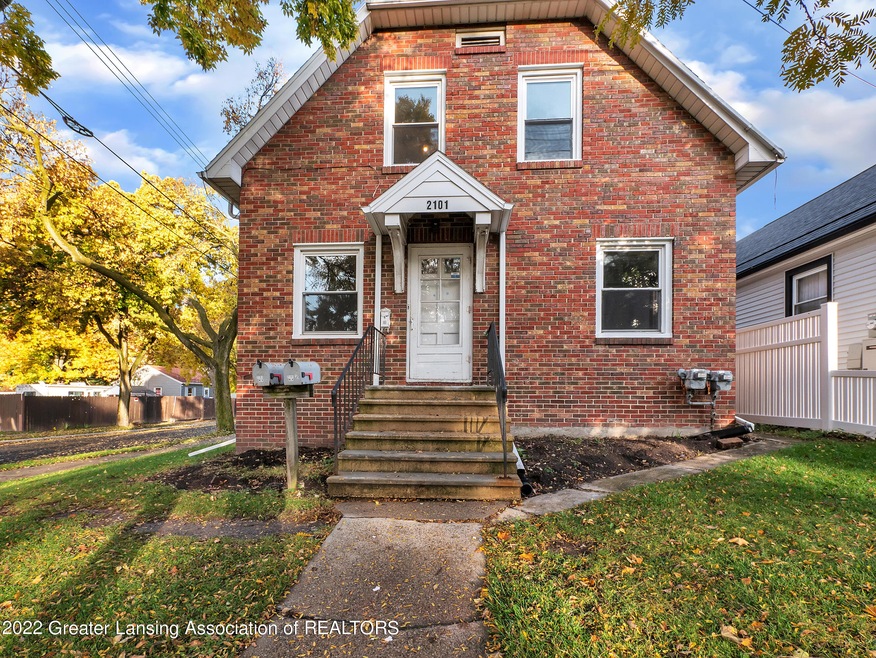 2101 S Martin Luther King jr Blvd, Lansing, MI 48910 - photo 1