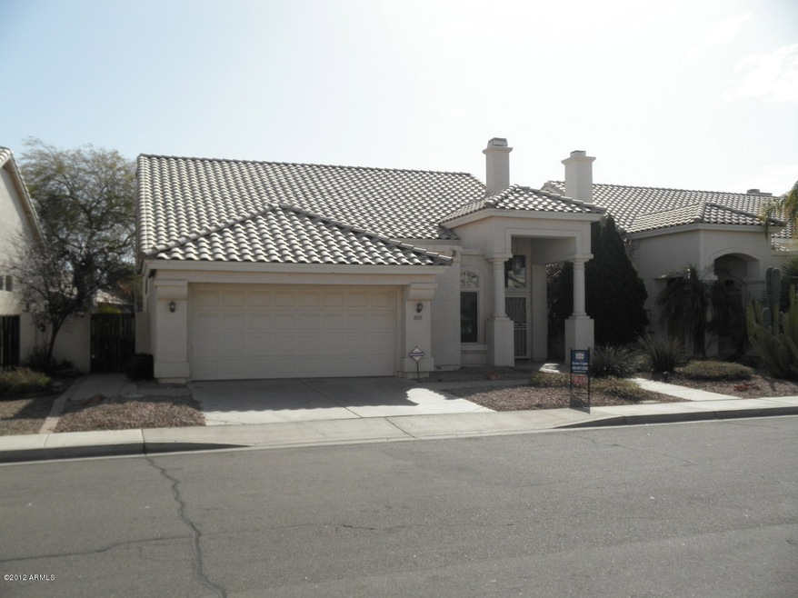 133 W El Freda Rd, Tempe, AZ 85284 - photo 1