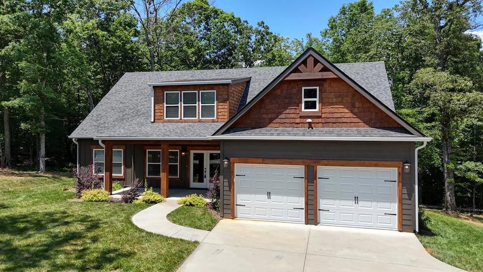 189 Fountain Oaks Dr, Blairsville, GA 30512 - photo 1