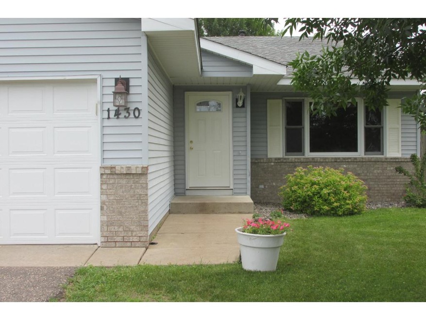 Move in ready charmer right in the heart of Cambri