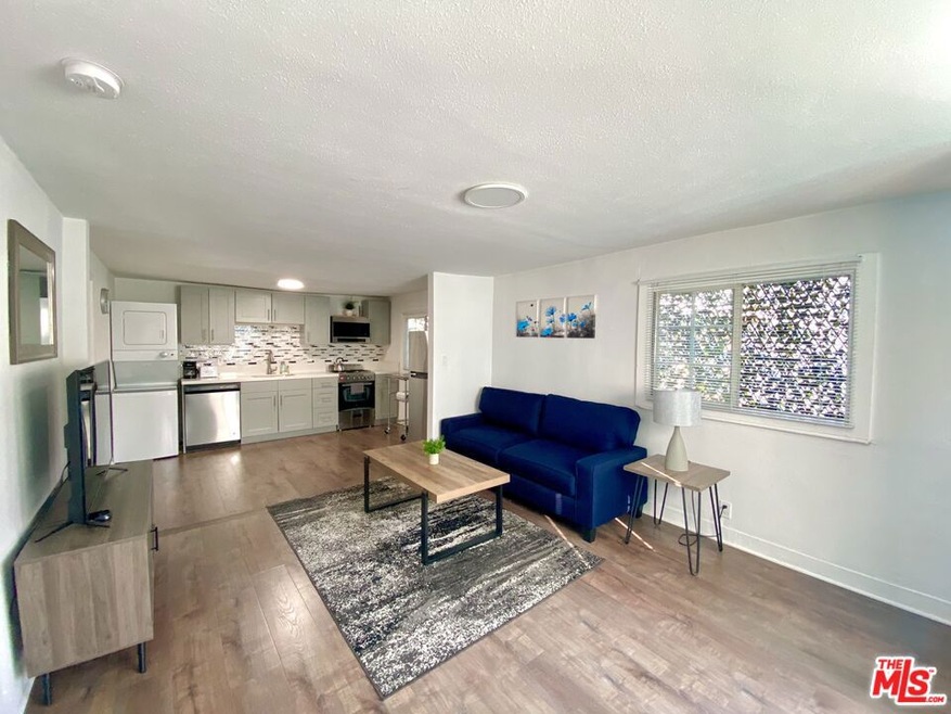 4812 Pickford St, Los Angeles, CA 90019 - photo 1