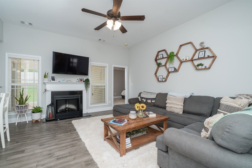 127 Hawks Ridge Trace, Byron, GA 31008 - photo 1