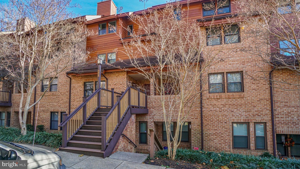 7515 Weather Worn Way unit B, Columbia, MD 21046 - photo 1