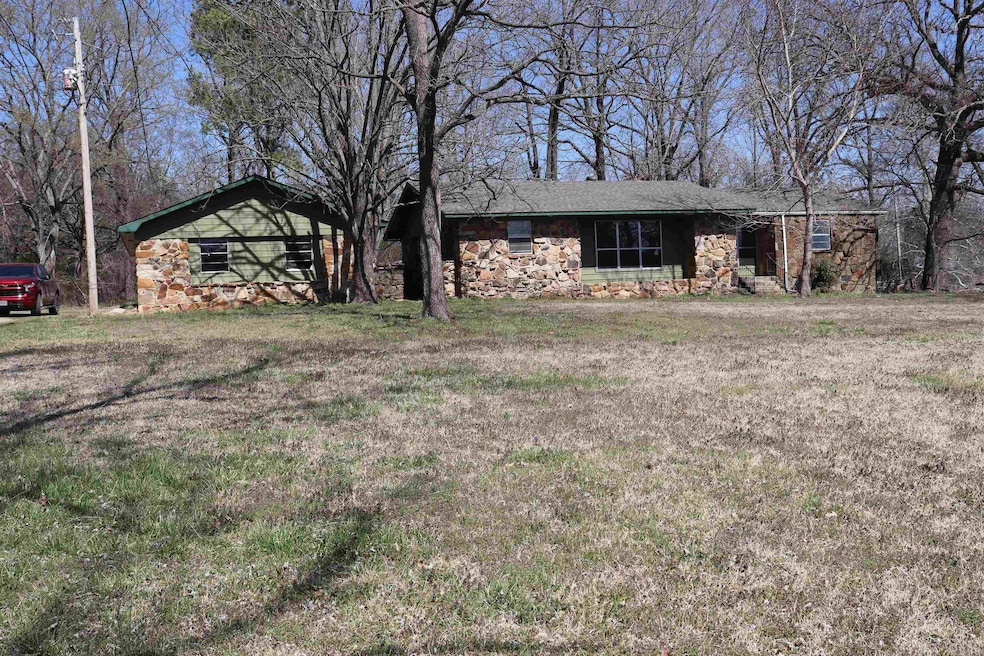 4823 Bob Davis Rd, Pleasant Grove, AR 72567 - photo 1