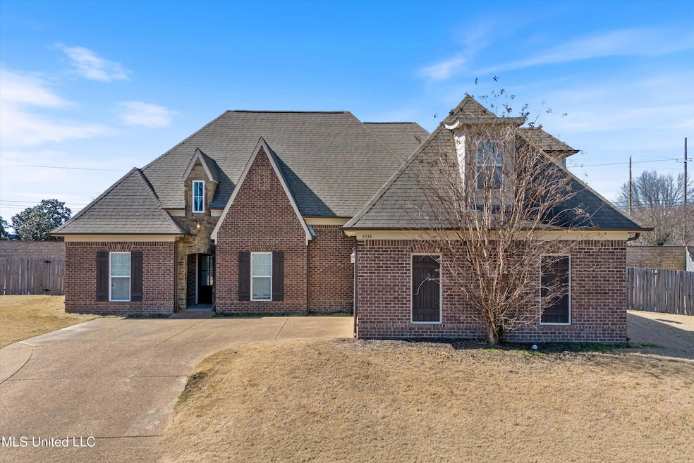 01-Front Elevation