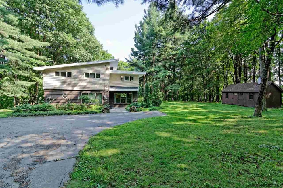 158 Brunswick Rd, Troy, NY 12180 - photo 1