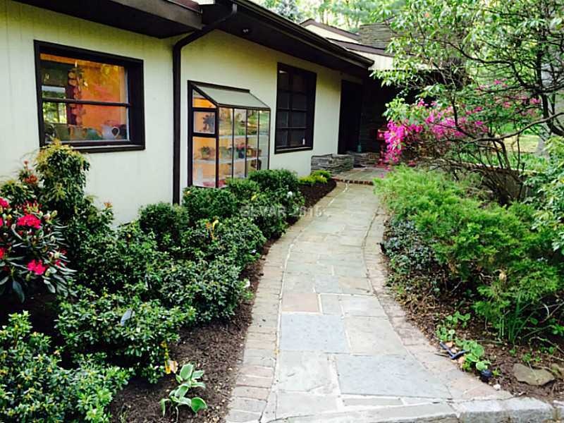 Property Photo.