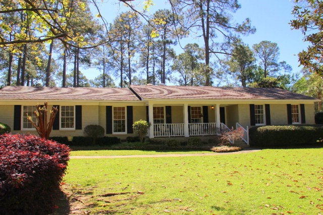 1806 Road Lullwater, Albany, GA 31707 - photo 1