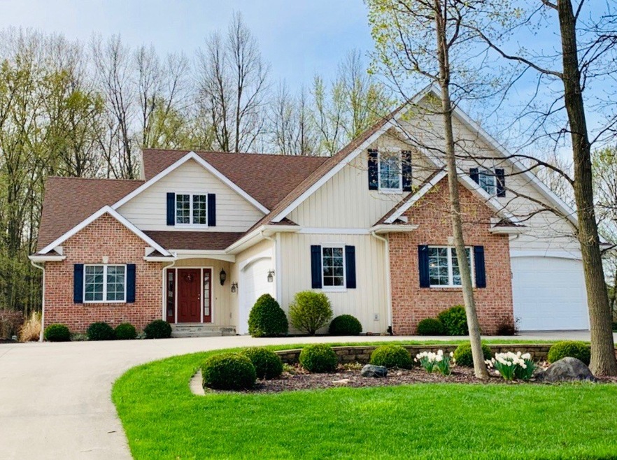 5447 Bear Creek Pass, Auburn, IN 46706 - photo 1