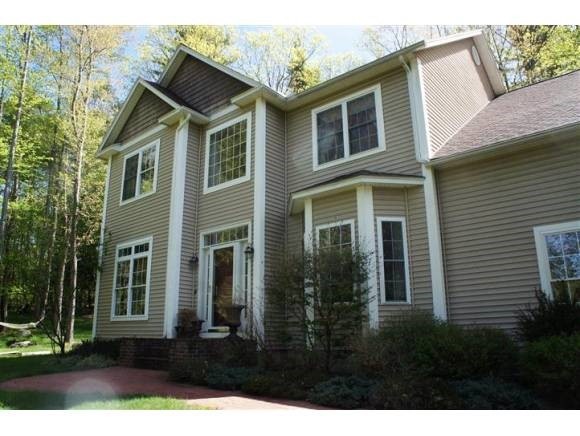 780 Southview Dr, Richmond, VT 05477 - photo 1