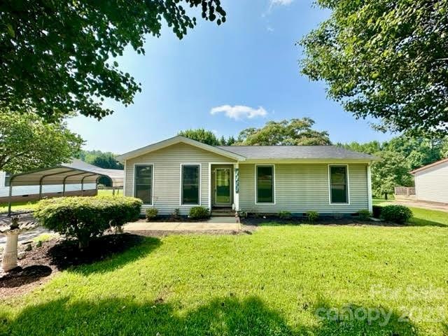 336 Millsaps Rd, Statesville, NC 28625 - photo 1