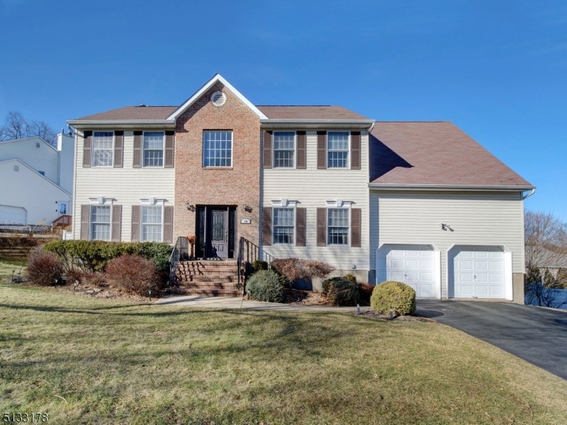 19 Long Ridge Ct, Ledgewood, NJ 07852 - photo 1