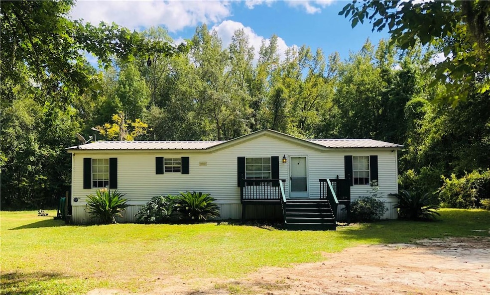This home has it all, new HVAC, 7 yr. metal roof &