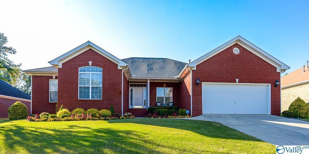 Lovely home in desirable Lexington Subdivision.  Zoned Heritage Elementary, Liberty Middle and James Clemens High School!