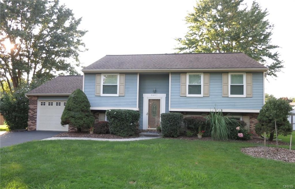 Welcome to 8407 Lace Bark Lane in Liverpool